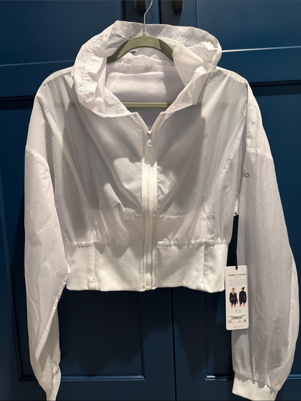 ALO Yoga Nebula Hooded Lightweight Cropped Jacket - Women